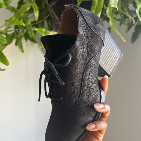Cooperative Urban Outfitters Black Cow Leather Shoes - Picture 3 of 8